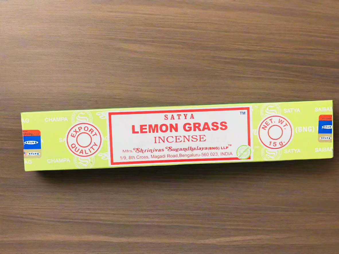 Beautiful hand rolled satya traditional indian incense stick for cleansing and fragrancing your home and space. Meditating space used for meditations.