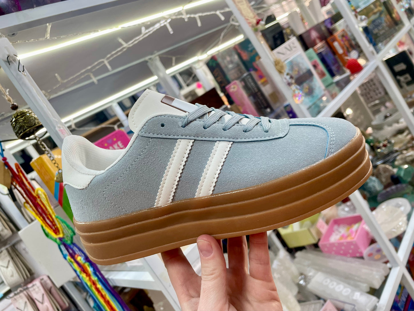 Platform trainers are so on trend right now! Our Mia trainers are perfect for this season, featuring a two stripe detail on the side. Style with some jeans and a t-shirt to complete the look.