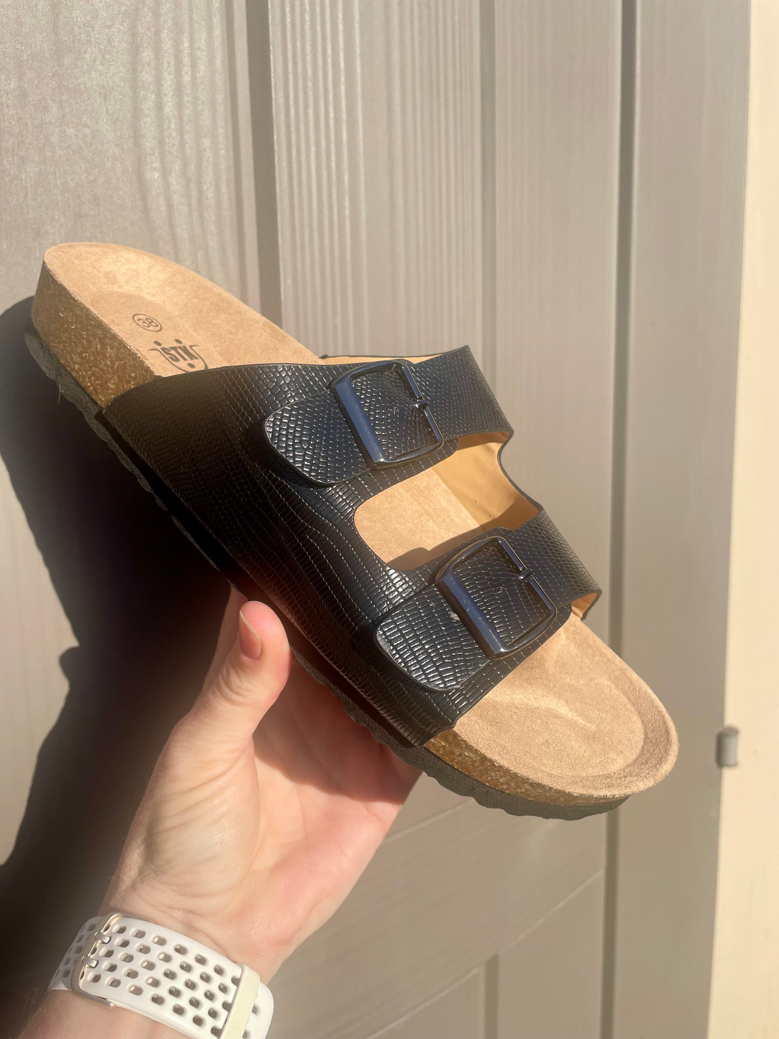 Bella Buckle Slider 4 colours