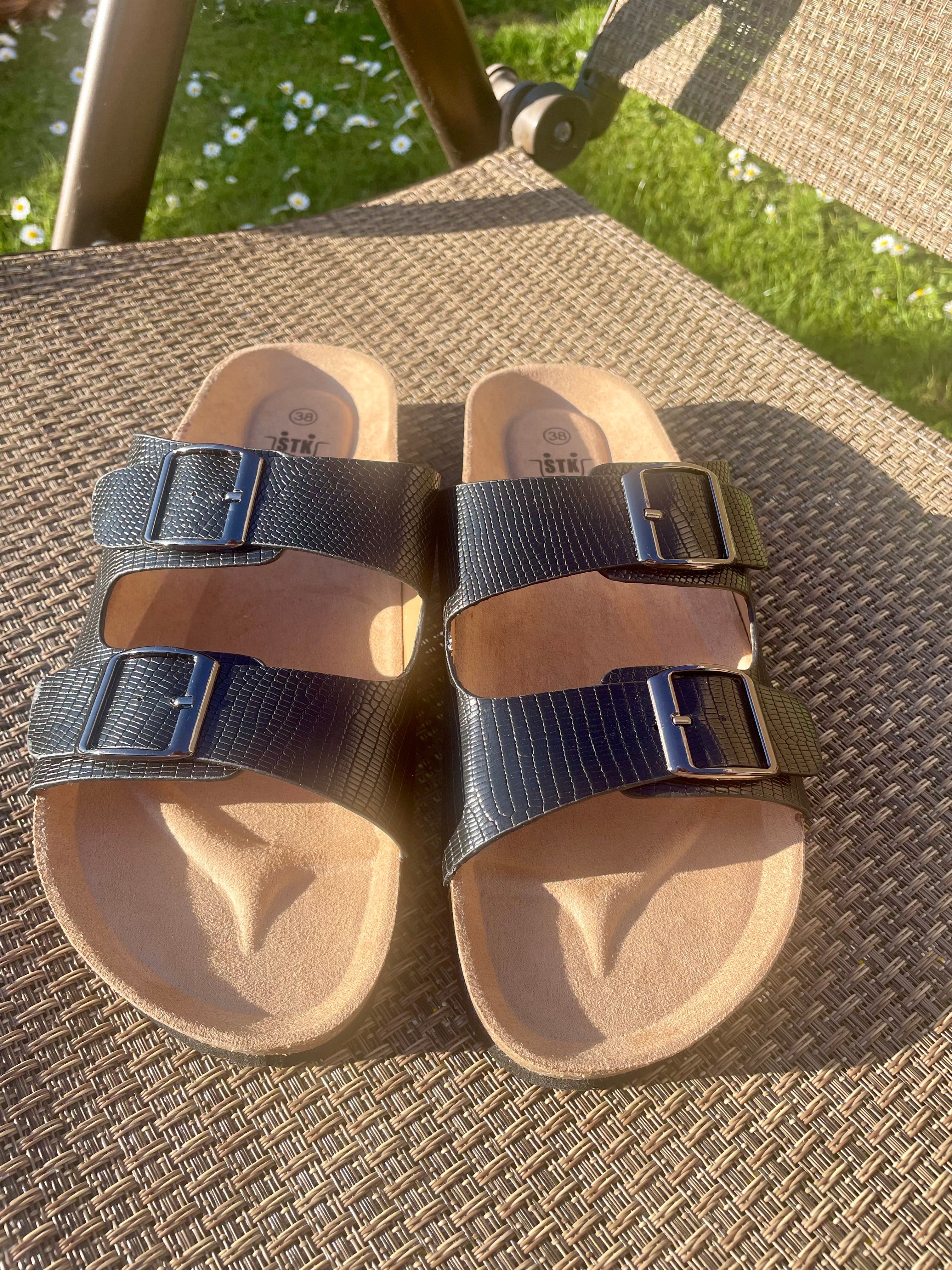 Bella Buckle Slider 4 colours