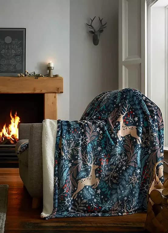 Winter Stag Sherpa Throw