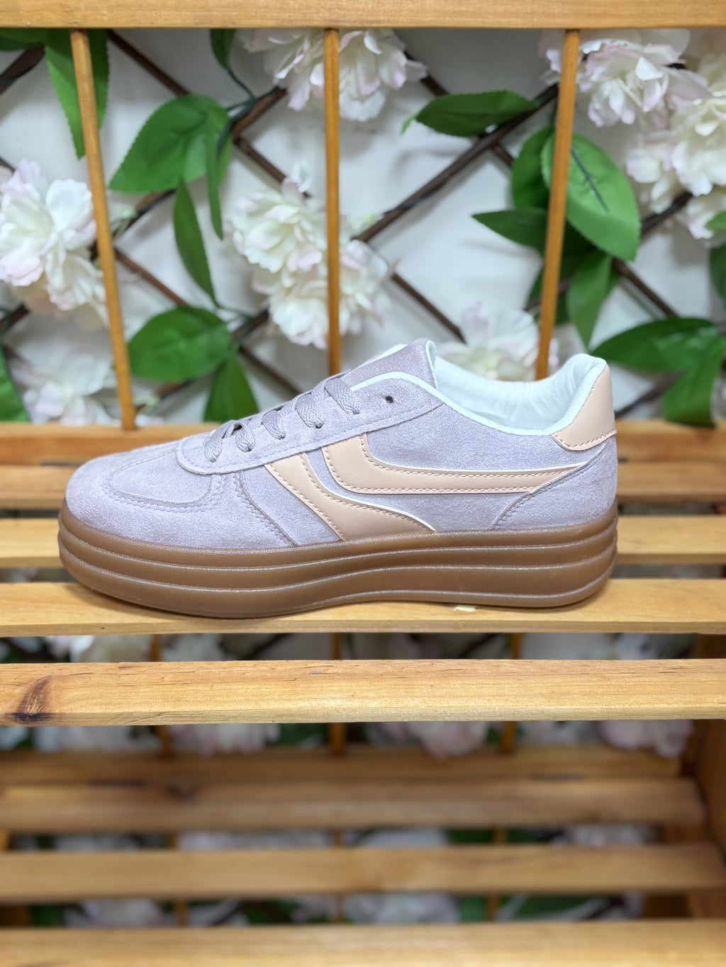 Mara ladies gum soles trainers 2 Colours