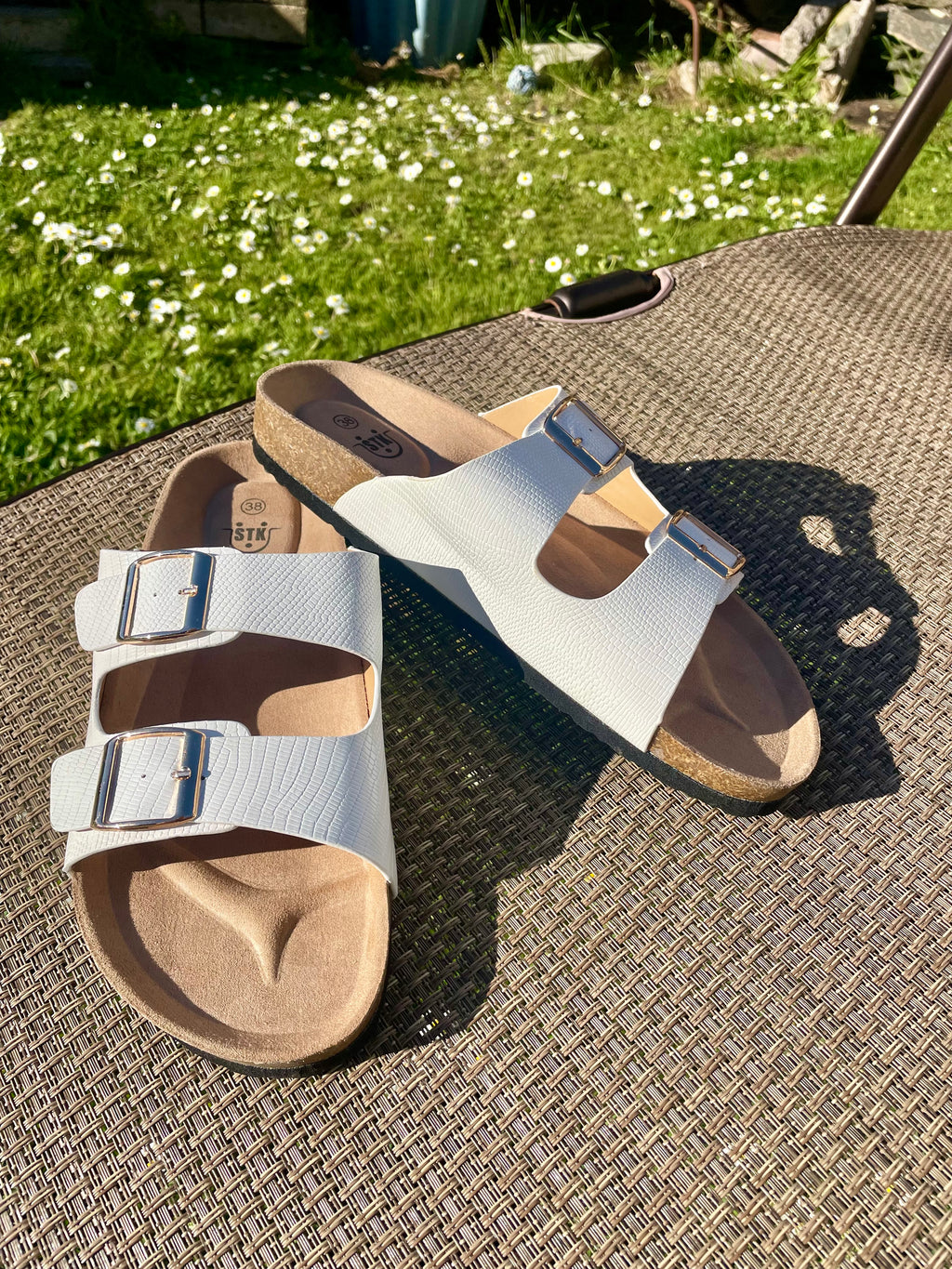 Bella Buckle Slider 4 colours