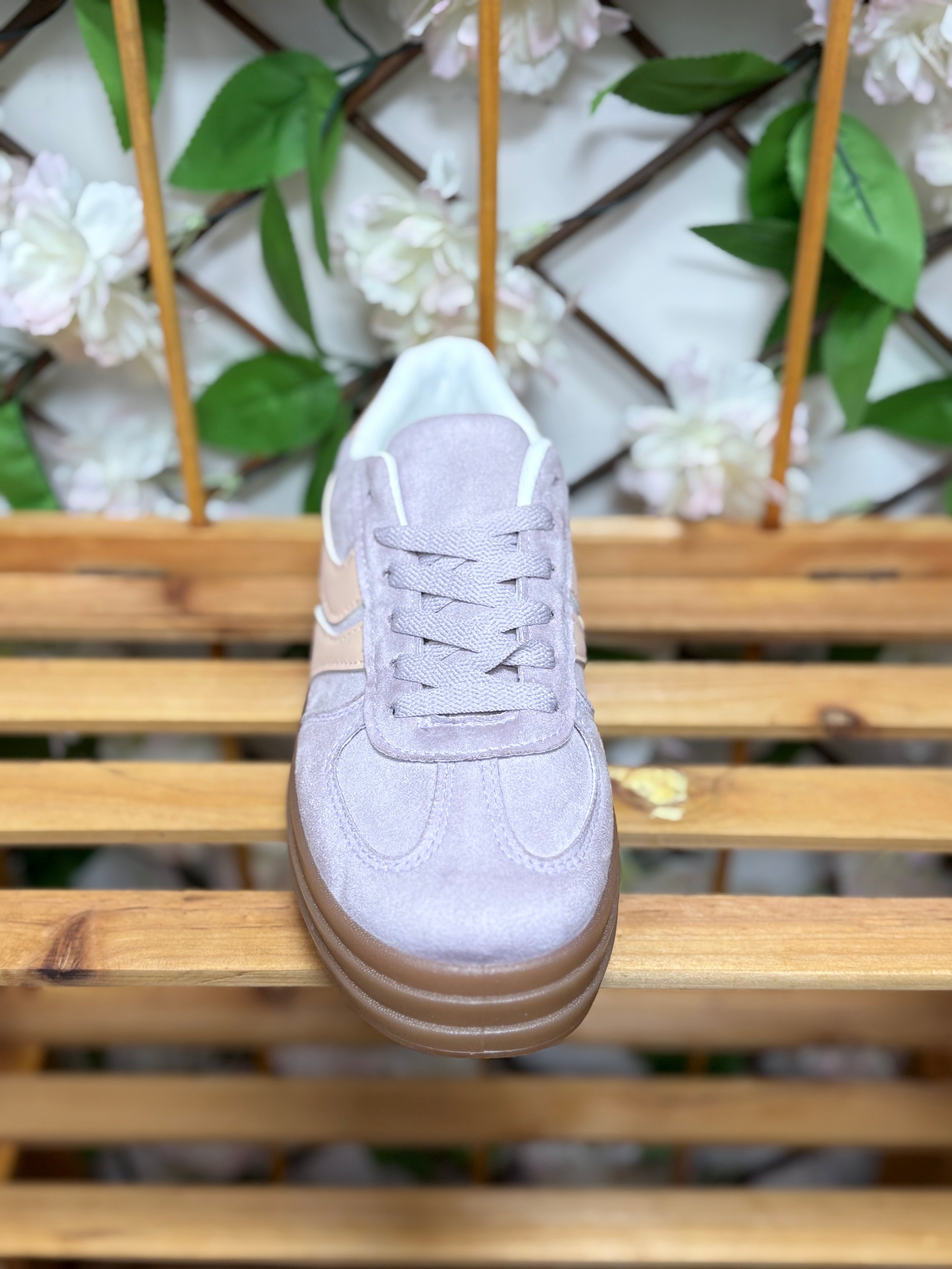 Mara ladies gum soles trainers 2 Colours