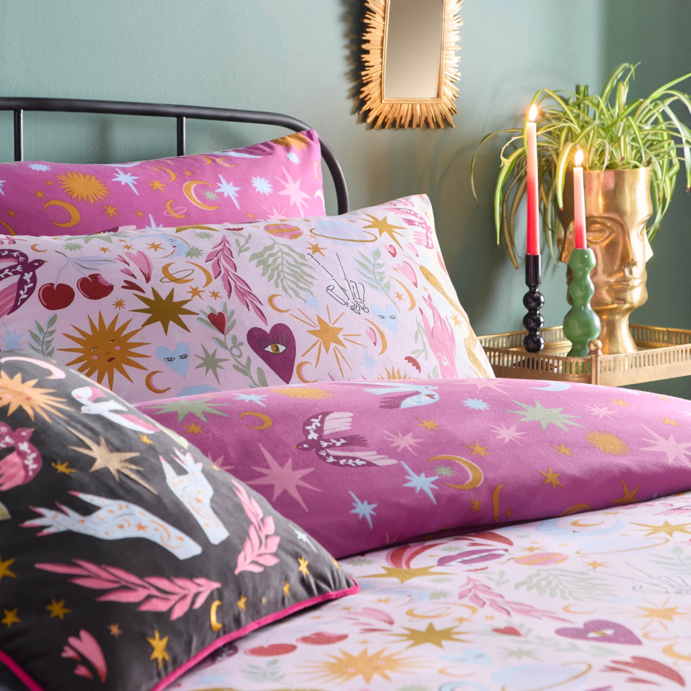 Enchanted Printed Reversible Duvet Cover Set Pink