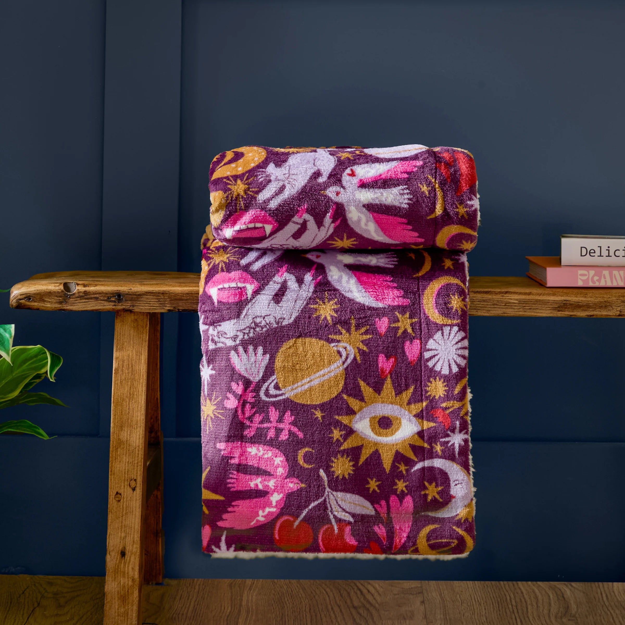 Enchanted Printed Sherpa Fleece Throw Pink