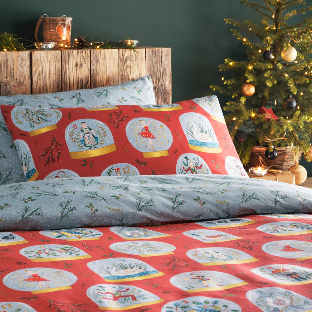 Twelve Days of Christmas Festive Duvet Cover Set Red